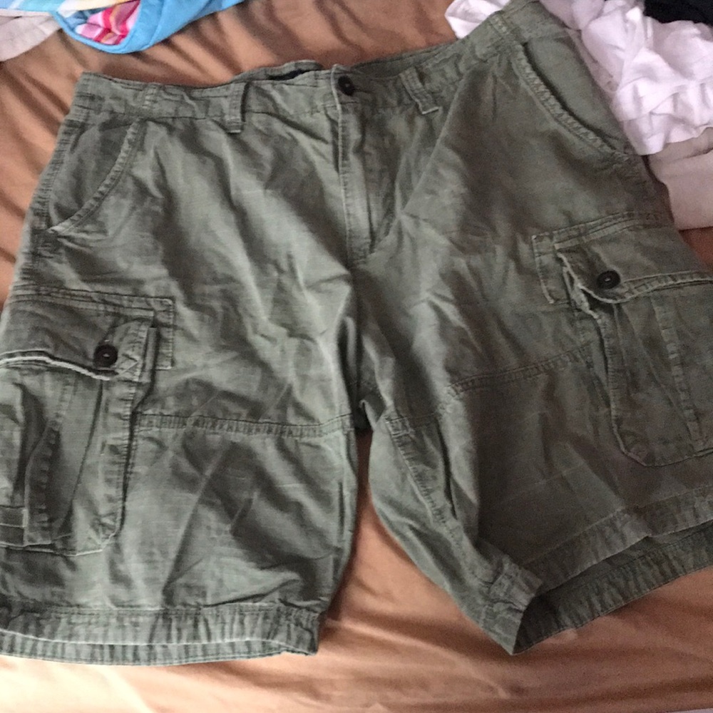 Army Green Cargo American Eagle Shorts